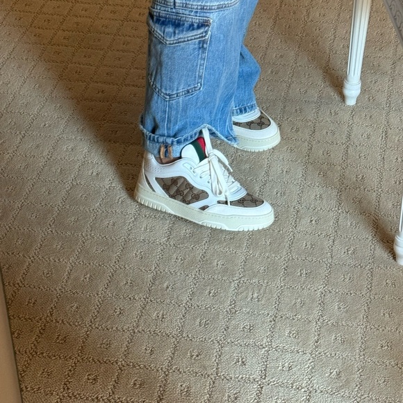 NWT Gucci sneakers 37 1/2 - Picture 7 of 8